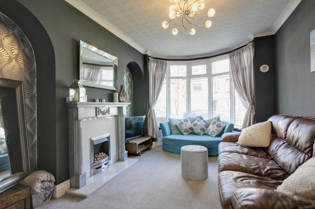 Desmond Avenue, Hull 3 bed end of terrace house for sale £185,000