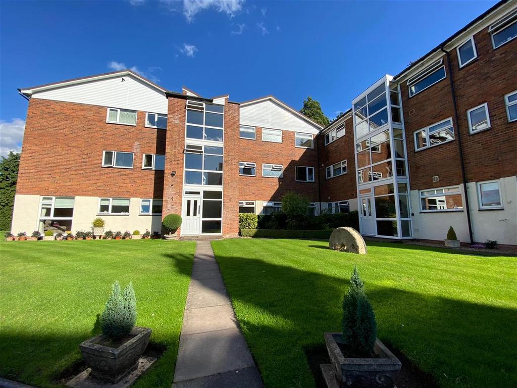 Pine Court Flat 1 Redlake Road 2 Bed Flat £875 Pcm £202 Pw