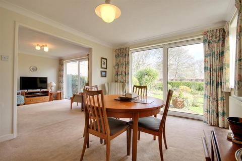 4 bedroom detached house for sale, Middlehowe Green, Walkington, Beverley