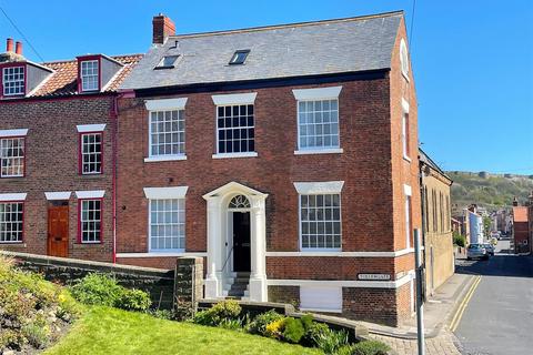 4 bedroom house for sale, Tollergate, Scarborough