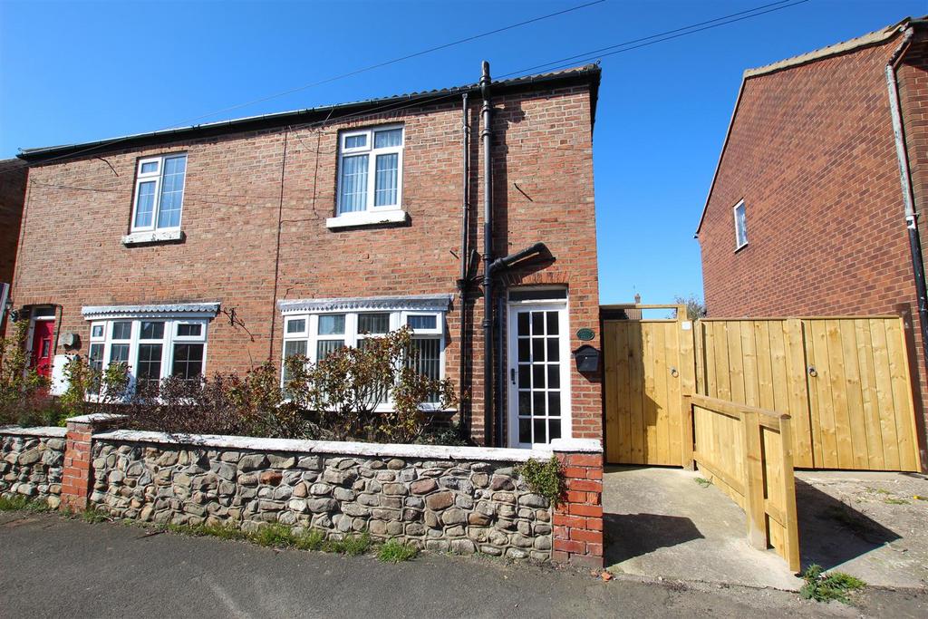 Main Street, Skipsea 2 bed semidetached house for sale £135,000