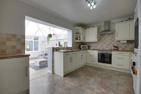 3 bedroom semi-detached house for sale, Plantation Drive, North Ferriby