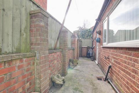 54 Beckside, Beverley, HU17 0PD