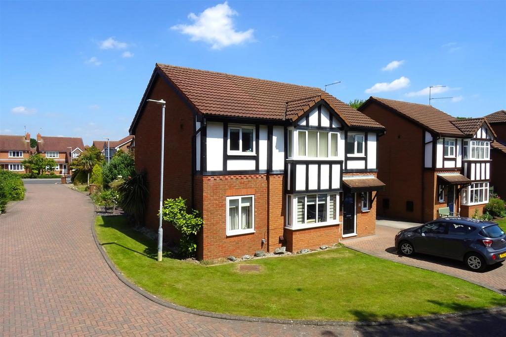 Mint Walk, Beverley 4 bed detached house for sale £410,000