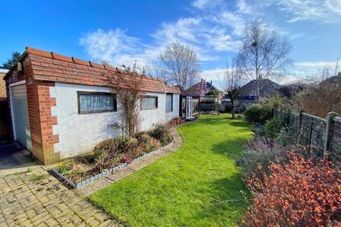 9 Beech Avenue, Willerby, Hull, HU10 6AA