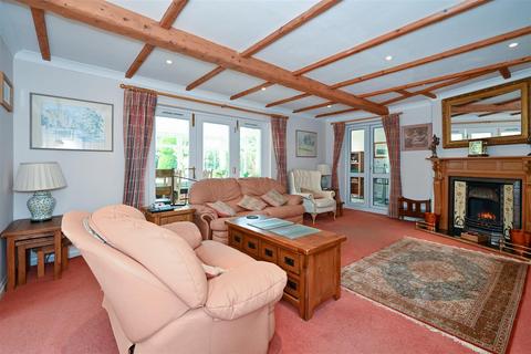 26 Elm Grove, Barnham, Bognor Regis, PO22 0HL