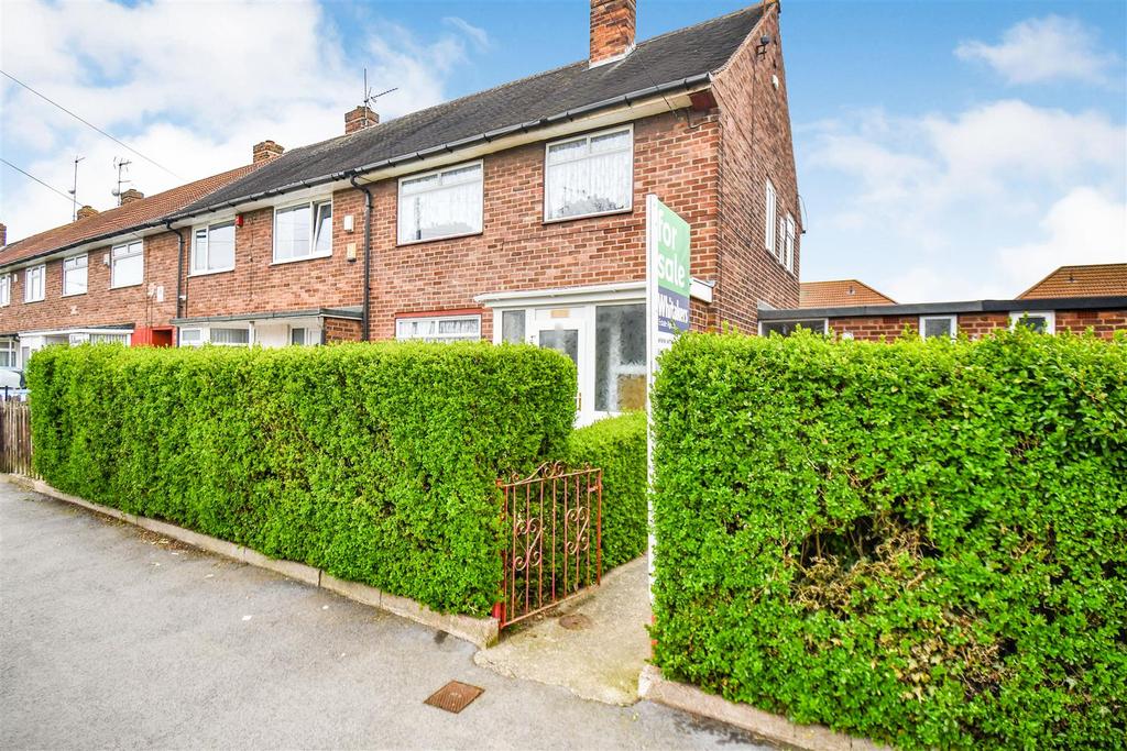 Amethyst Road, Hull 3 bed end of terrace house for sale £125,000