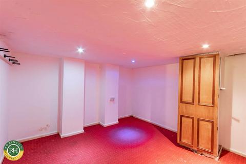 35 Apley Road, Doncaster, DN1 2AX