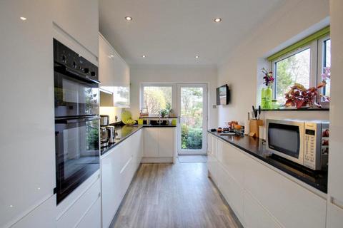 20 Elms Drive, Kirk Ella, Hull, HU10 7QJ