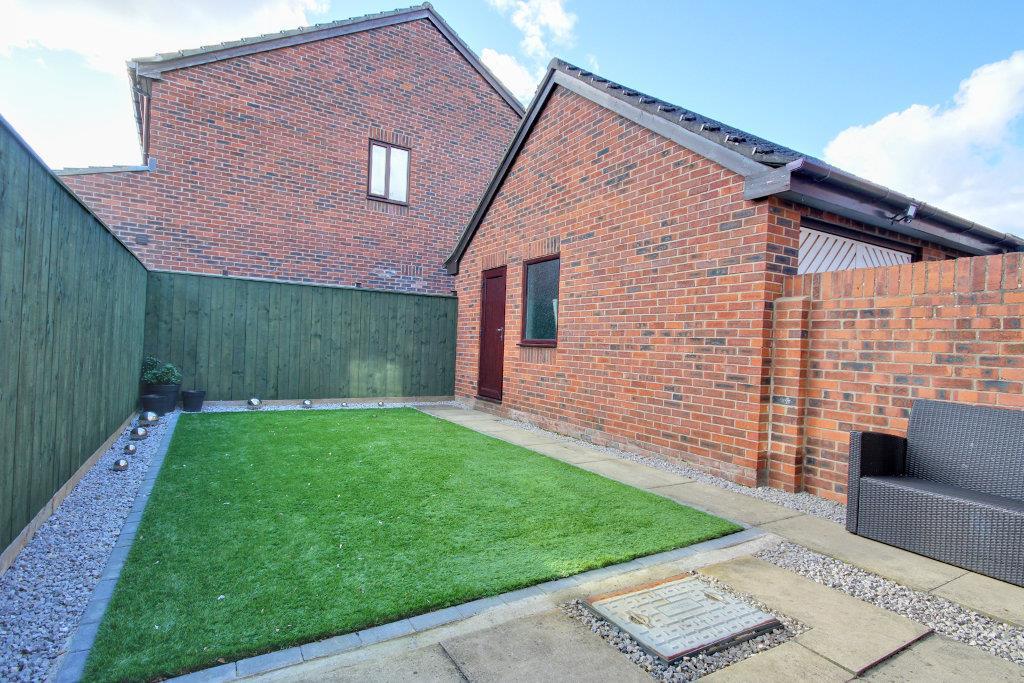 Enclosed garden