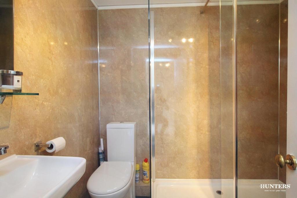 En Suite Shower