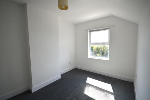 2 bedroom duplex to rent, Wellingborough Road, Abington