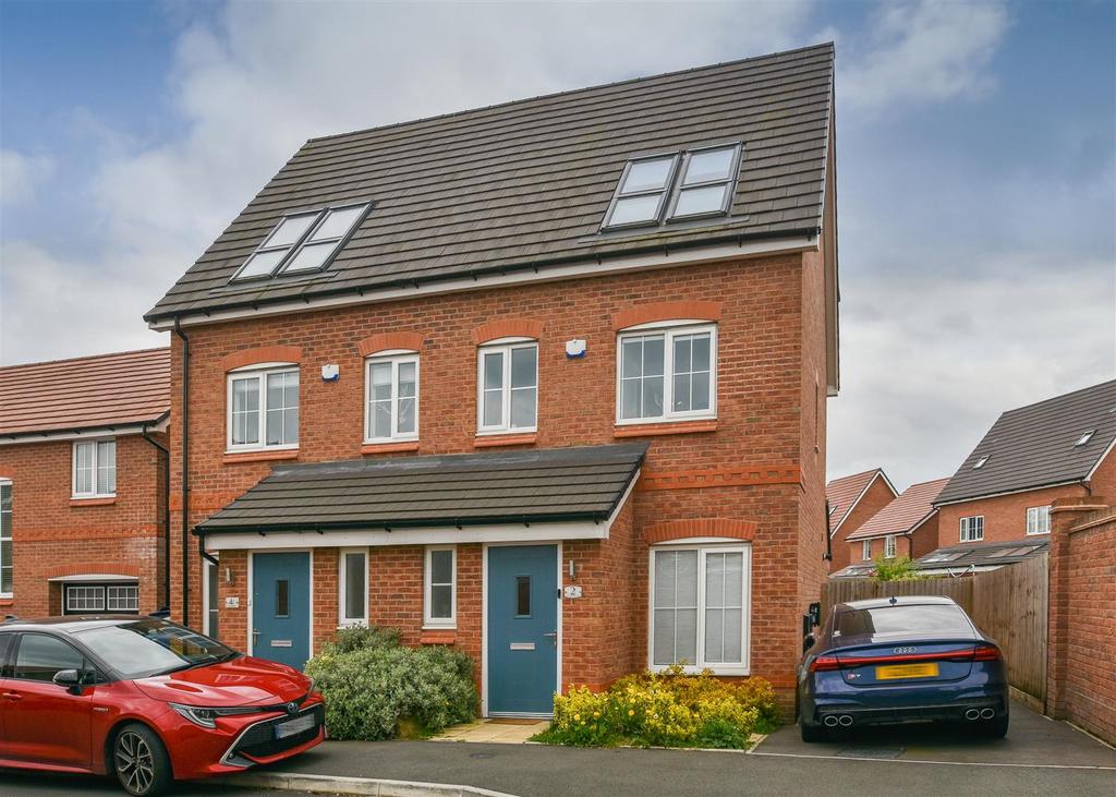 2 Welldale Grove, Bilston 3 bed semidetached house for sale £274,950