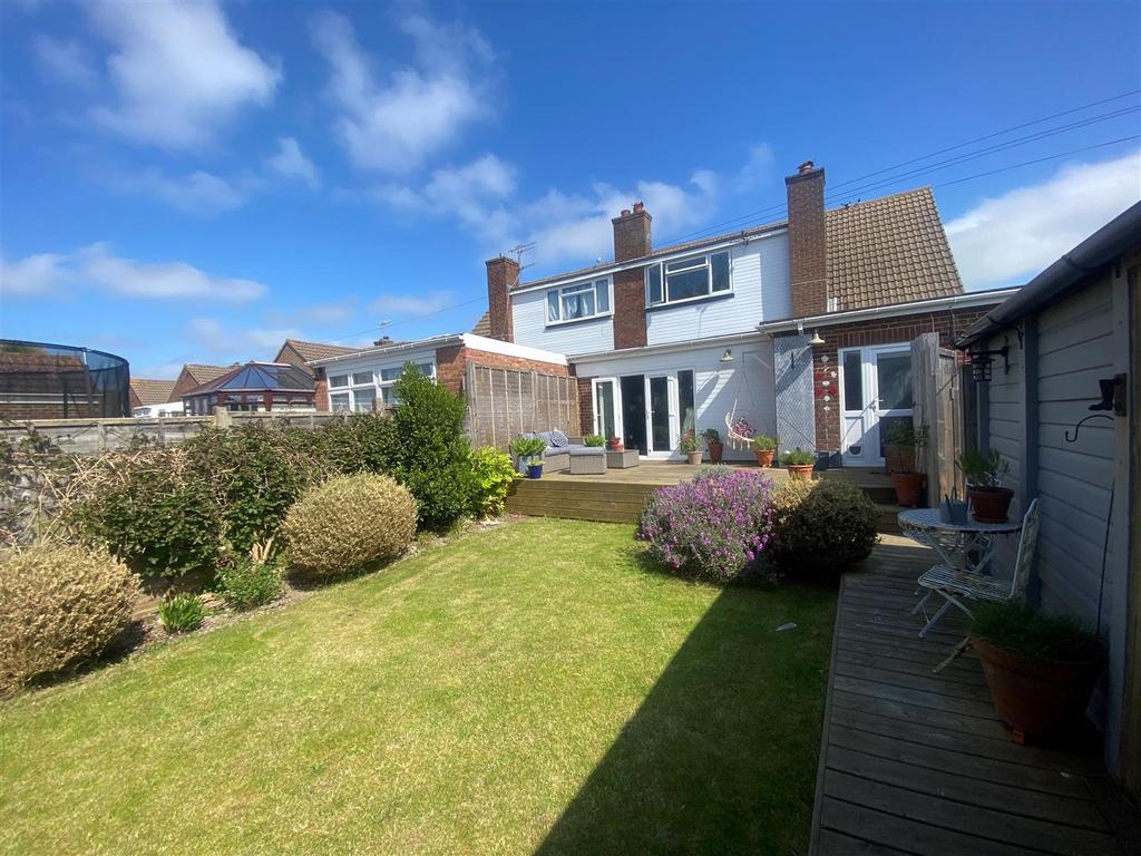 Holmbush Way, Southwick, Brighton 4 bed semidetached house for sale