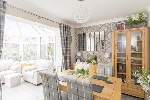 5 bedroom detached house for sale - Beamont Close, Lutterworth