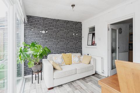 11 Marston, Epsom, KT19 8TB
