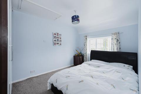 11 Marston, Epsom, KT19 8TB