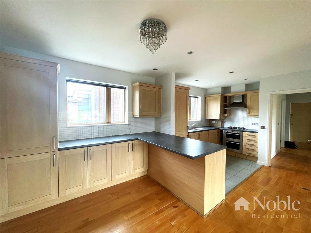 Open Plan Living/Kitchen/Dining Area