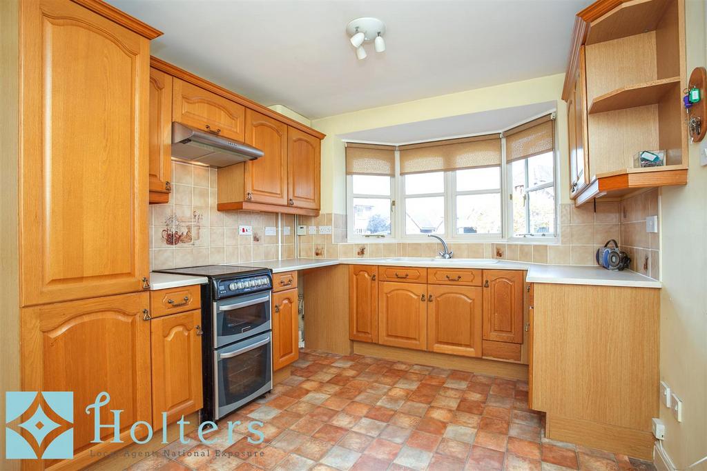 Castleford Road, Ludlow 3 bed detached house £345,000