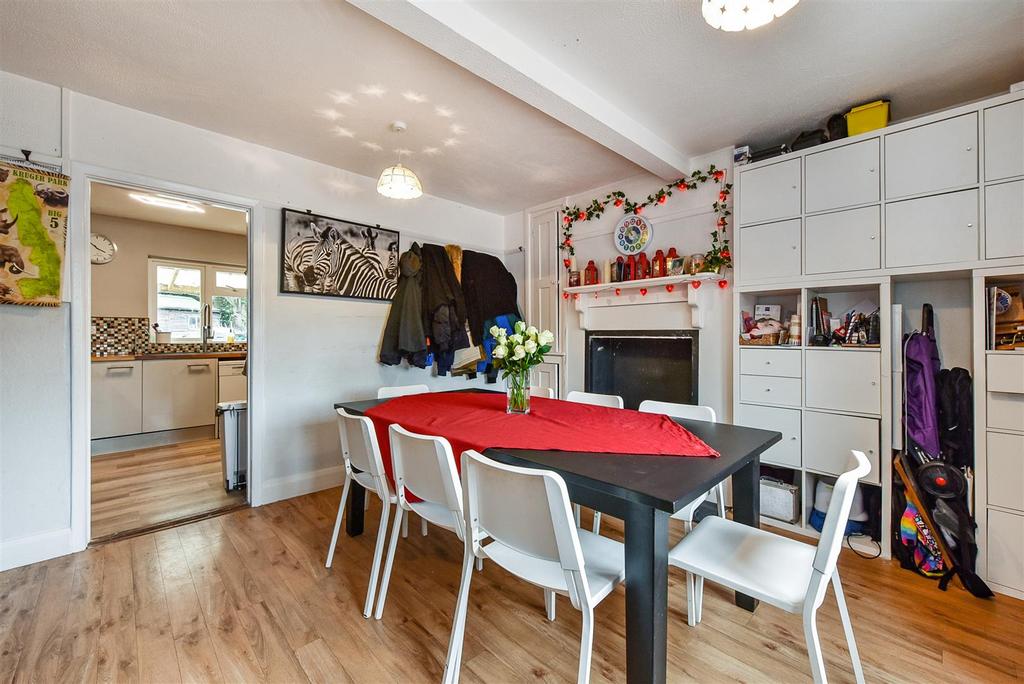 Bere Hill, Whitchurch 4 bed semidetached house for sale £525,000