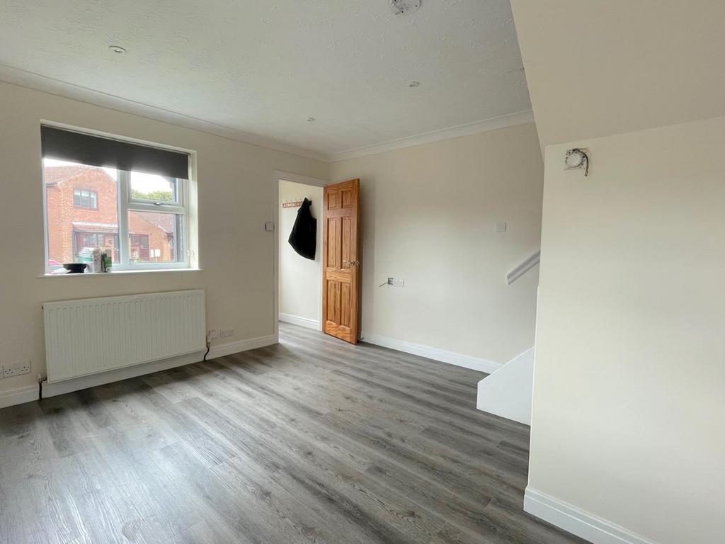 Feversham Drive, Kirkbymoorside, York 1 bed house £550 pcm (£127 pw)