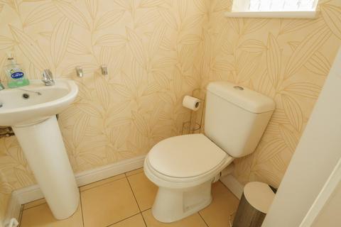 29 Beecroft Close, Leeds, LS13 3ET