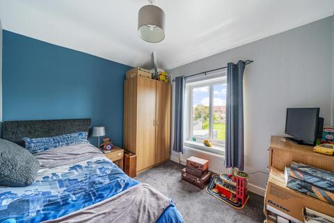 28 Auster Bank Road, Tadcaster, LS24 8AX