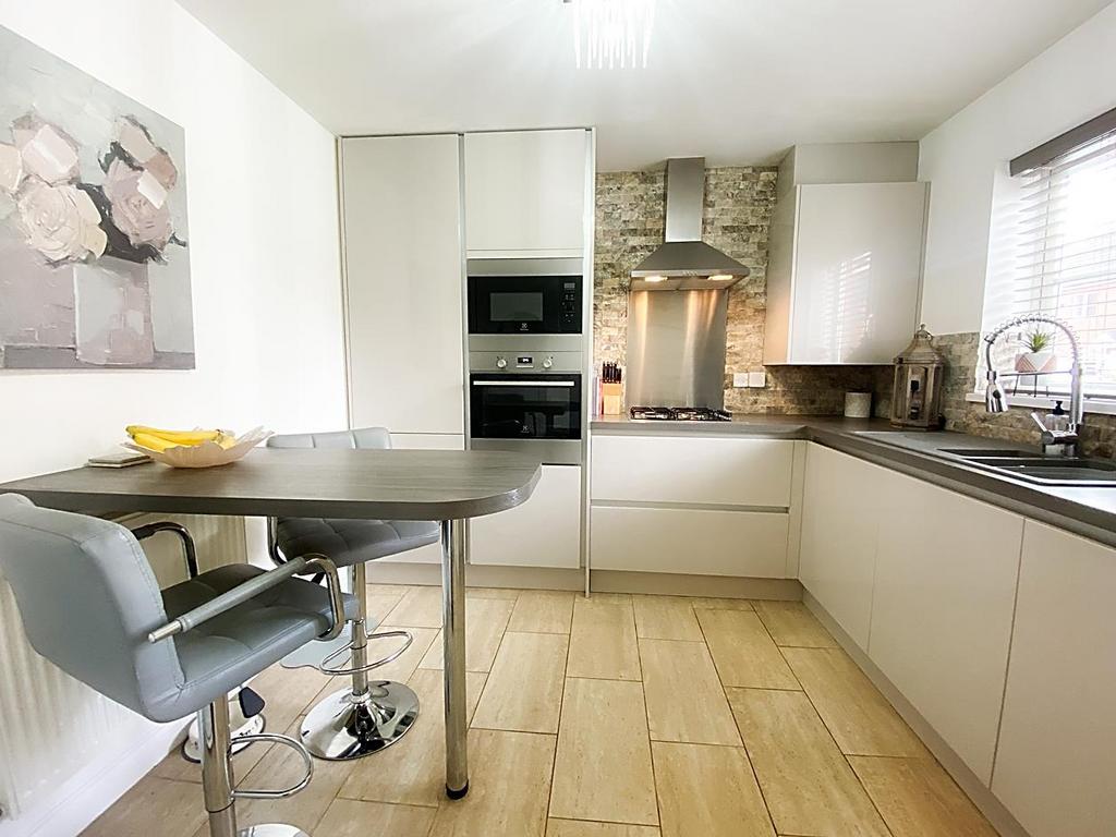 Brookfield, West Allotment, Newcastle Upon Tyne 3 bed semidetached house for sale £235,000