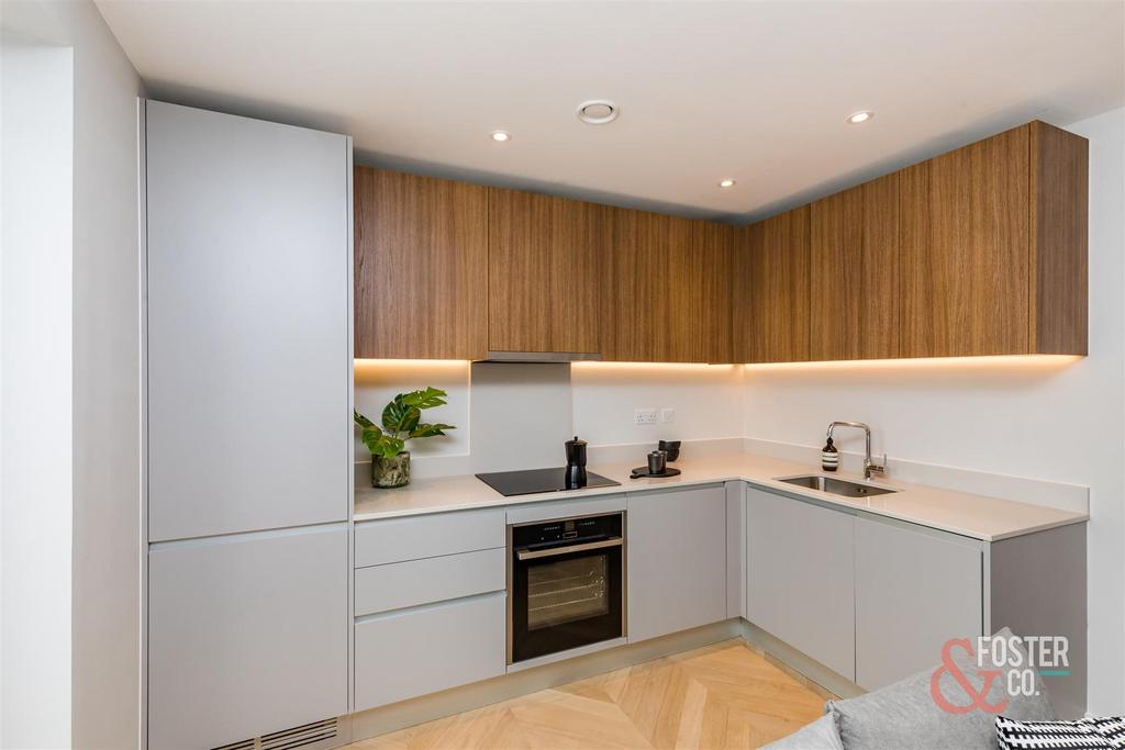 Aurum 37 May 2023-8.JPG