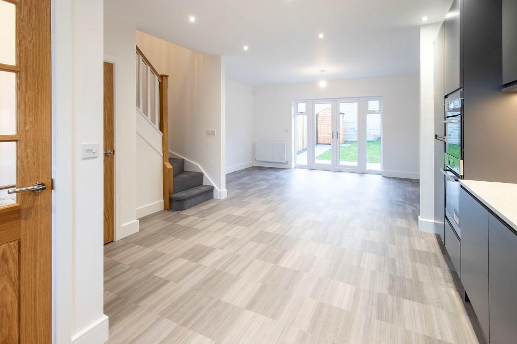 Boroughbridge Road, Knaresborough 3 bed end of terrace house for sale £349,995