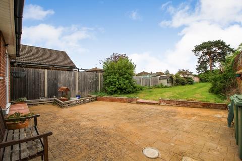 28 Causmans Way, Tilehurst, Reading, RG31 6PG