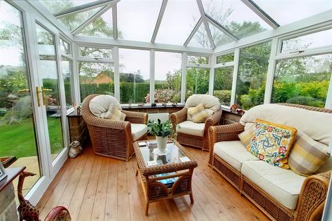 undefined, Vinery Close, Clayton West, Huddersfield, HD8 9XH