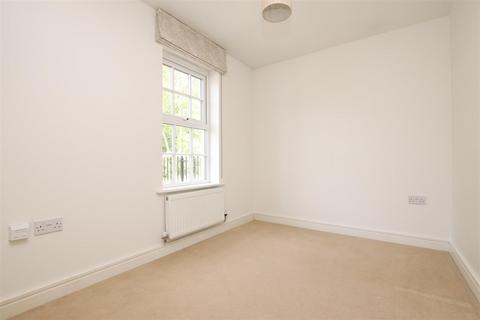 7 Brooklands, Exeter, EX2 6GB