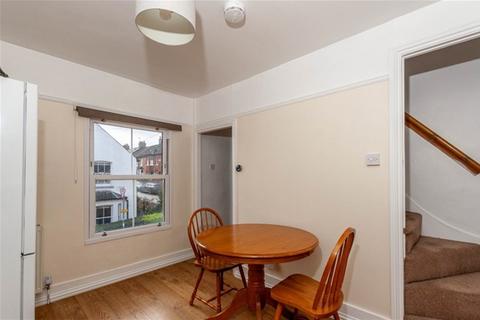 2 bedroom maisonette to rent, Charles Street, Berkhamsted
