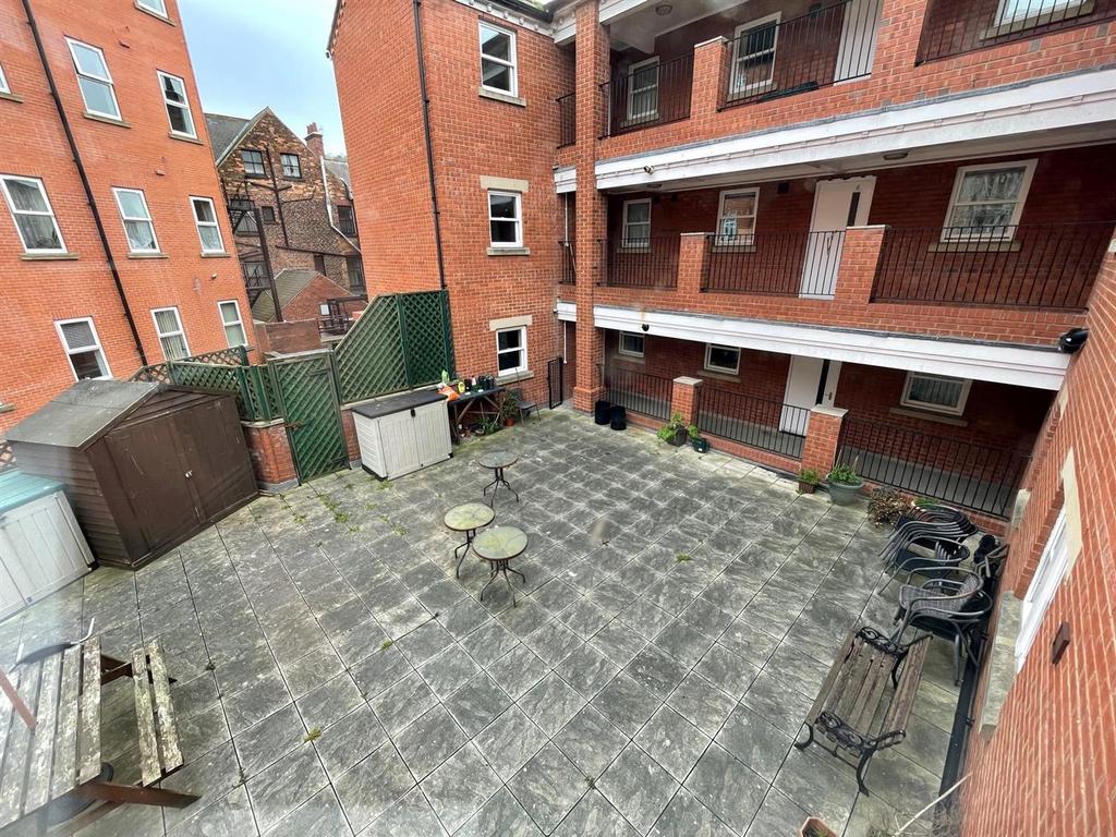 Courtyard.jpg