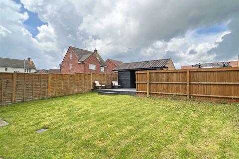 5 bedroom detached house for sale, Tanton Road, Flitch Green, Dunmow