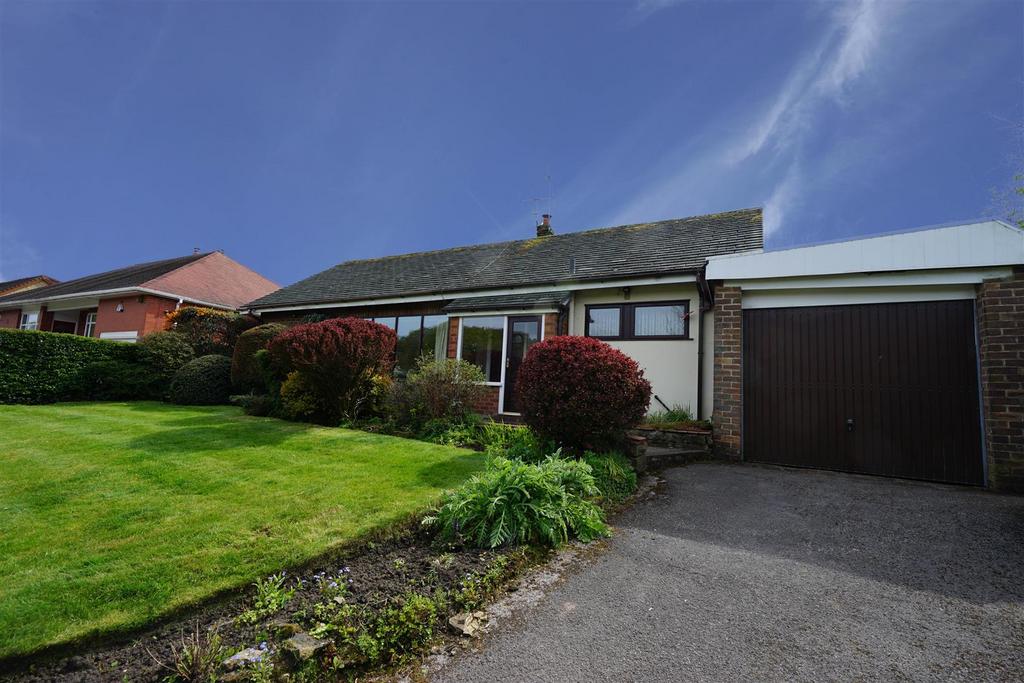 Greenway, Horwich, Bolton 3 bed bungalow for sale £400,000