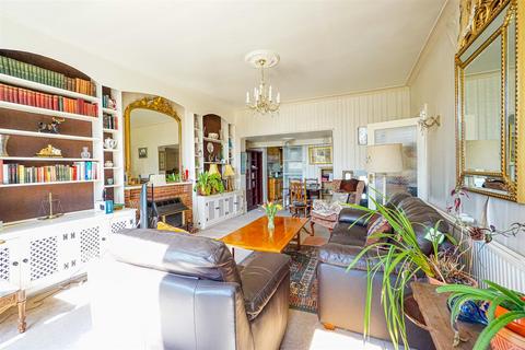 undefined, Hoads Wood Road, Hastings