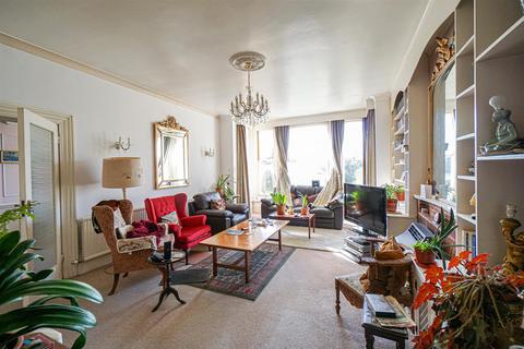 undefined, Hoads Wood Road, Hastings