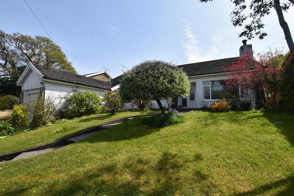 Saundersfoot 3 bed detached bungalow for sale £450,000