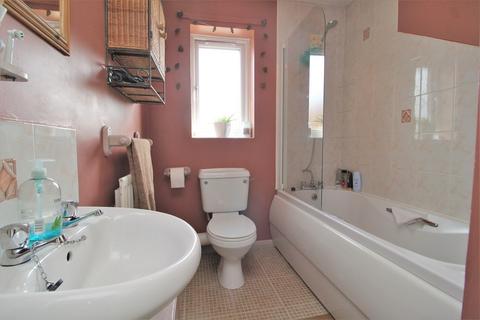 41 Ealing Chase, Monkston, Milton Keynes, MK10 9EY