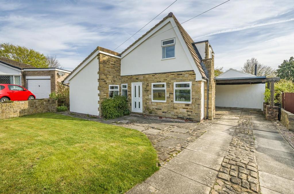 Arran Drive, Horsforth, Leeds, LS18 5SW 3 bed detached bungalow for