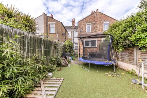 2 Crowland Road, Thornton Heath, CR7 8RP