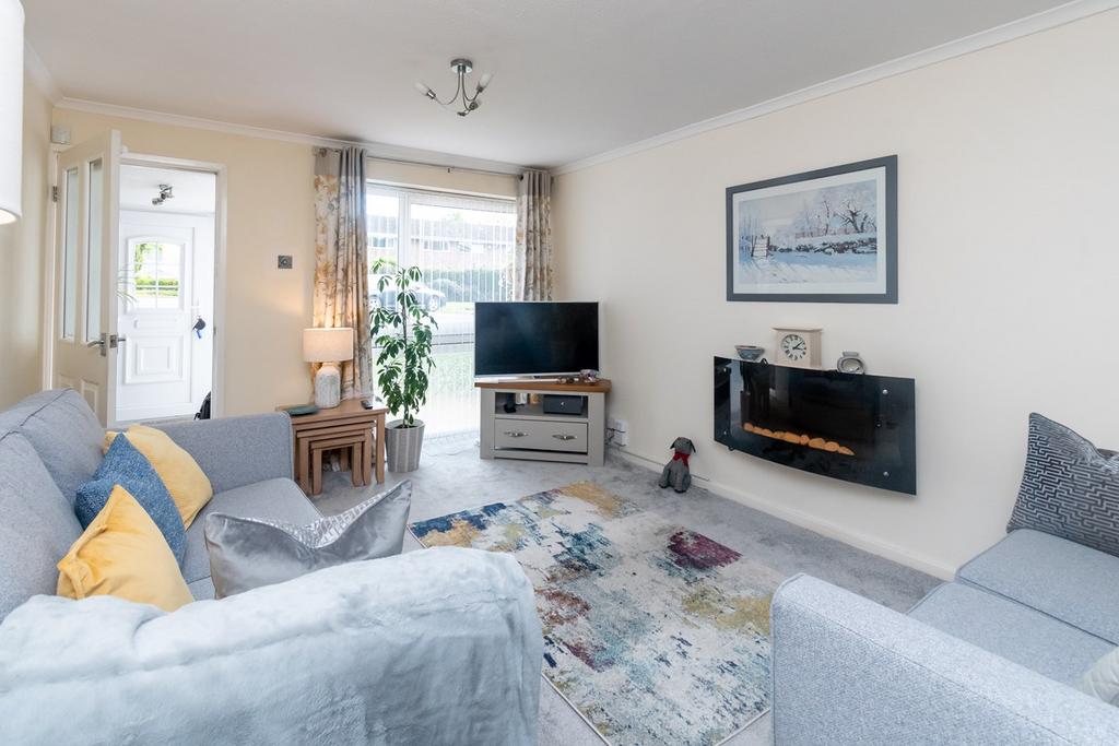 Armstrong Close, Birchwood, Warrington, WA3 3 bed semidetached house