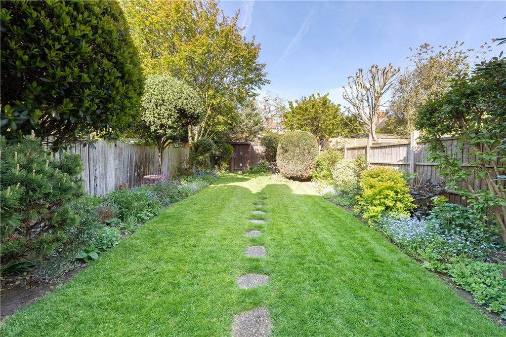 Tilehurst Road, London, SW18 3 bed terraced house £1,150,000