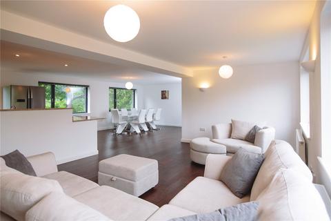 2 bedroom flat to rent, Hollies Park Court, Weetwood Lane, Weetwood, Leeds, LS16
