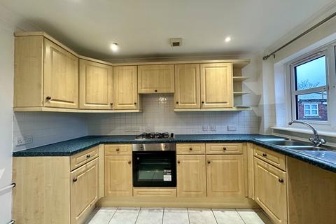 2 bedroom flat to rent, Chawbrook Mews, Chawbrook Road, Eastbourne