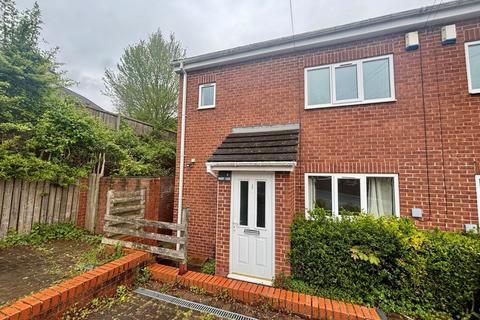 4 bedroom house to rent, Diggery Close, Woodhall Drive, Kirkstall, Leeds, LS5