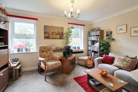 1 bedroom apartment for sale, Denby Court, 67 Guildford Road East, Farnborough, GU14