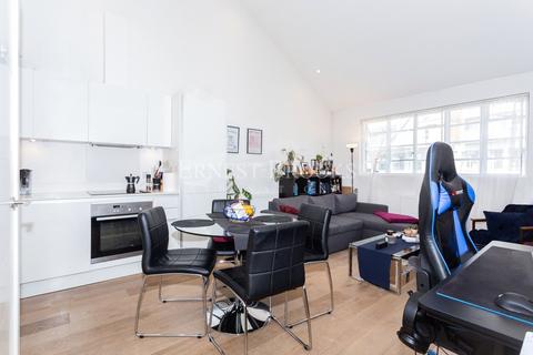 1 bedroom apartment to rent, Sail Loft Court, 10 Clyde Square, Limehouse, E14